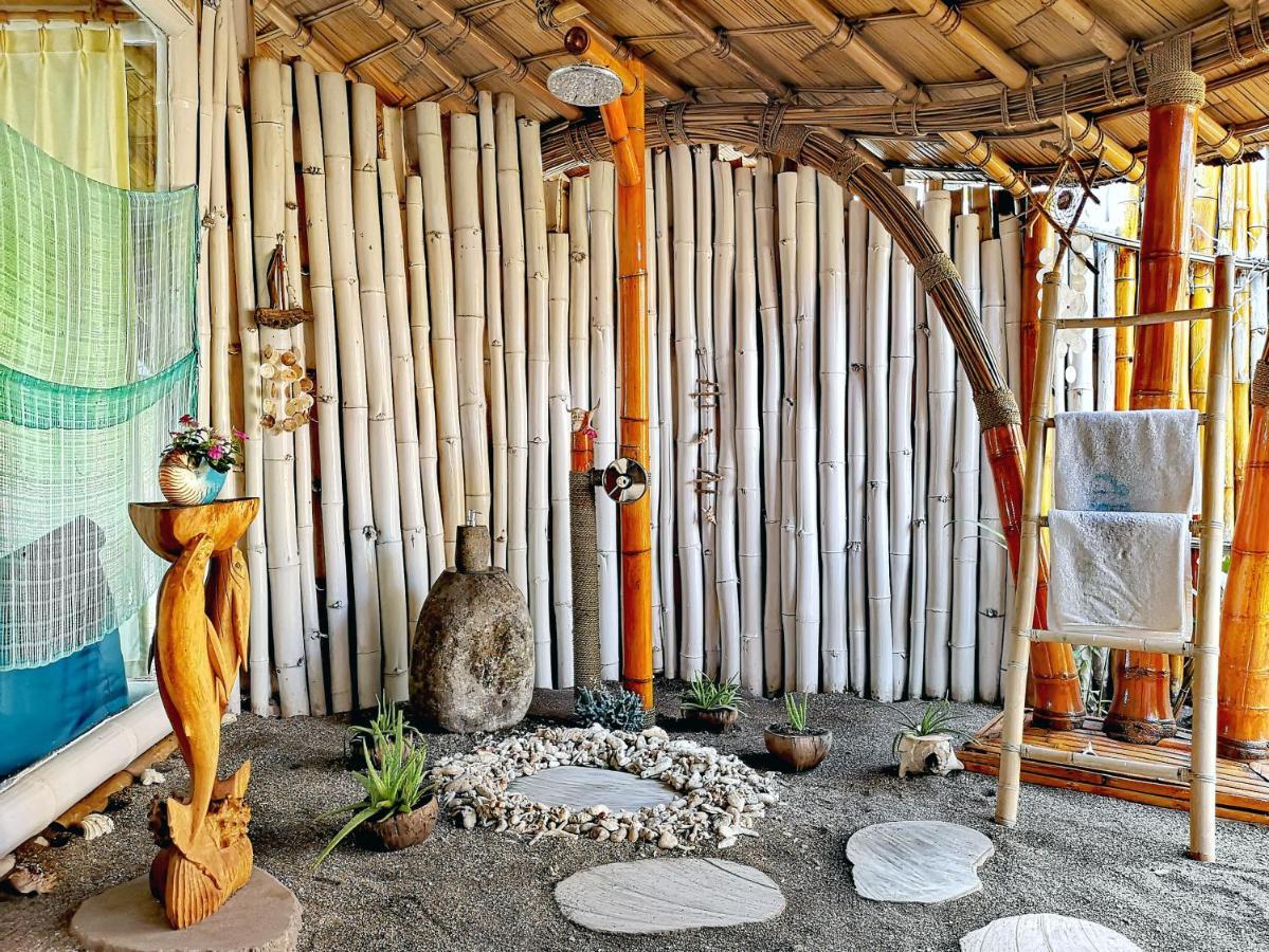 Coconut Garden Beach Resort Maumere Exterior photo